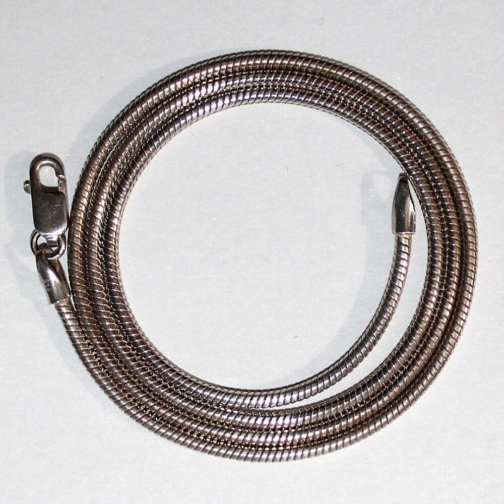 Sterling Silver Snake Chain Necklace 18 Inches 12 Grams
